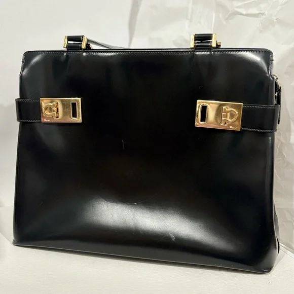 Salvatore Ferragamo Gancini Buckle Tote (Black) Leather Bag - Picture 3 of 9